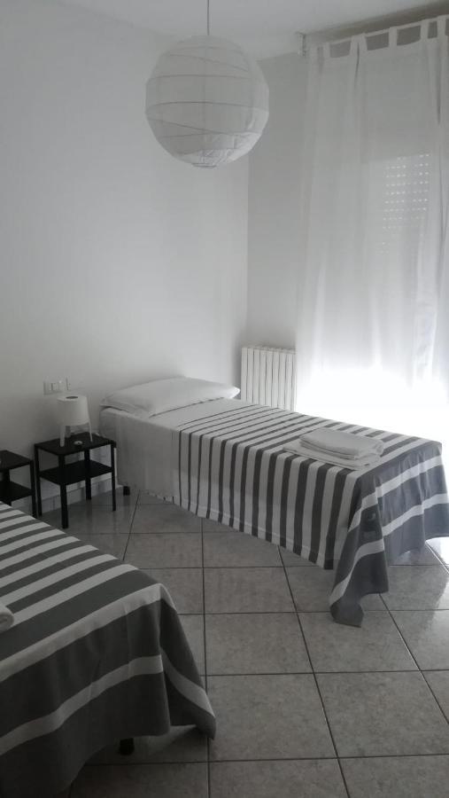 B&B Al Fiume 科隆内拉 外观 照片